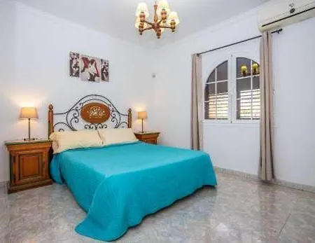Villa Alisa *